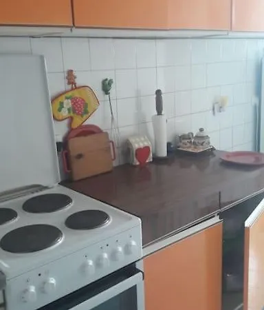Homelike *